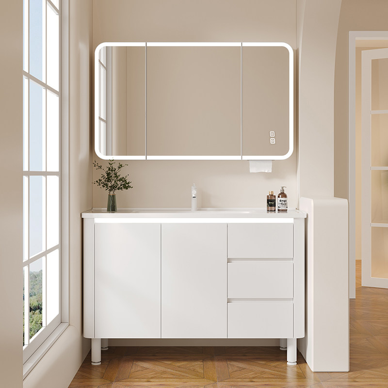 Partitions Mirror Bathroom Cab - огляд і ціна Home Bathroom Partition Wall